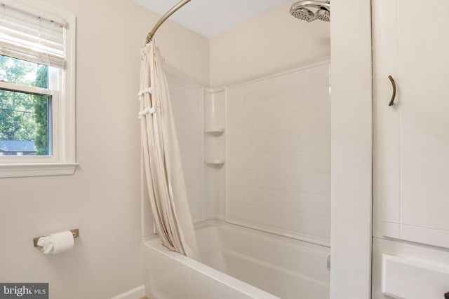 8011 JACKSON RD, Alexandria, VA 22308