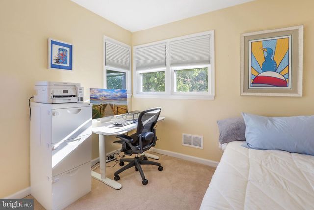 8011 JACKSON RD, Alexandria, VA 22308
