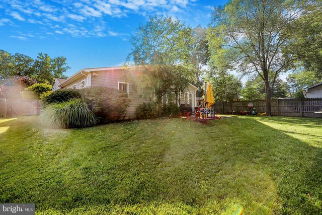 8011 JACKSON RD, Alexandria, VA 22308