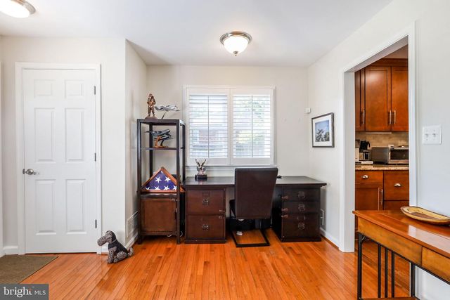 8011 JACKSON RD, Alexandria, VA 22308