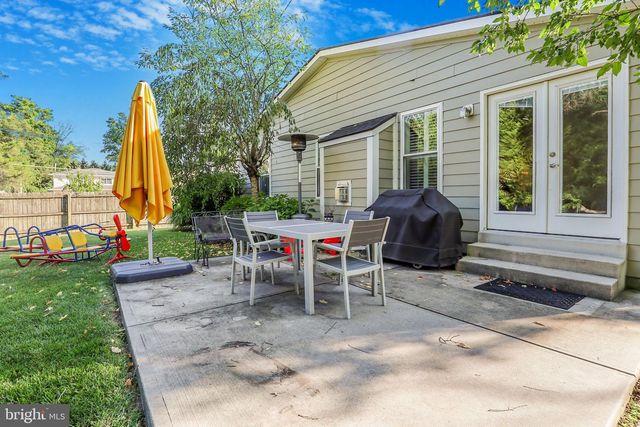 8011 JACKSON RD, Alexandria, VA 22308