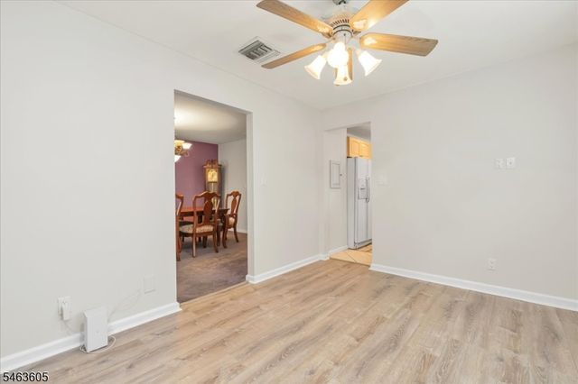 235 5th Ave, Garwood Boro, NJ 07027