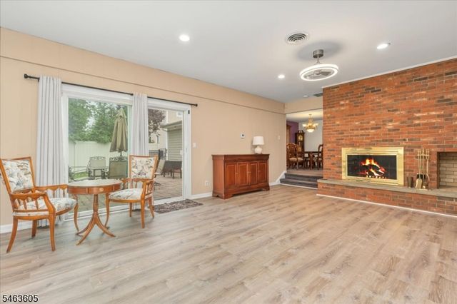235 5th Ave, Garwood Boro, NJ 07027