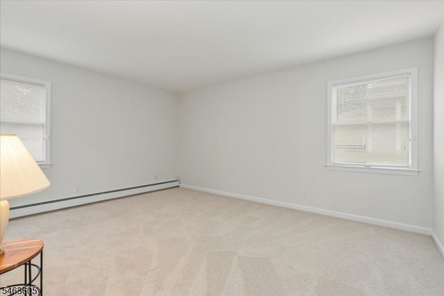 235 5th Ave, Garwood Boro, NJ 07027