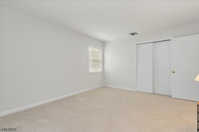 235 5th Ave, Garwood Boro, NJ 07027