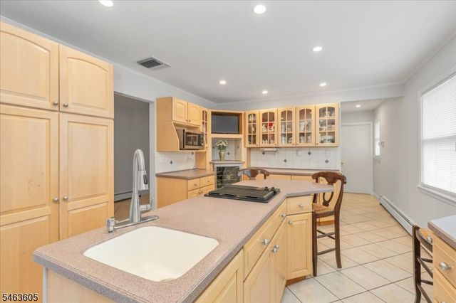 235 5th Ave, Garwood Boro, NJ 07027