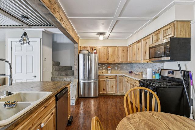 112704 Hundertmark Road, Chaska, MN 55318