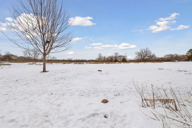 112704 Hundertmark Road, Chaska, MN 55318