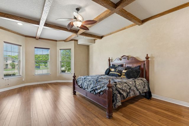 2112 Becky Lane, Cedar Hill, TX 75104