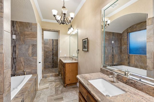2112 Becky Lane, Cedar Hill, TX 75104