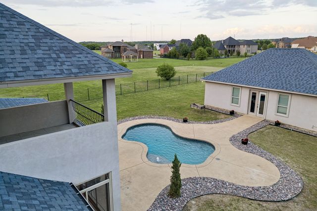 2112 Becky Lane, Cedar Hill, TX 75104