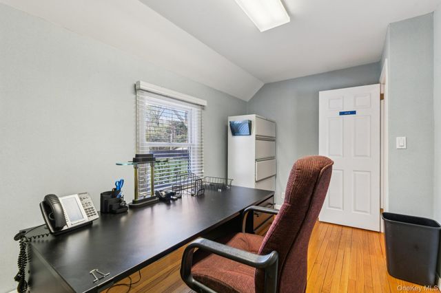 1 Huntington Bay Road, Huntington, NY 11743