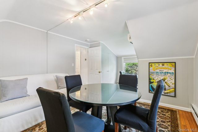 1 Huntington Bay Road, Huntington, NY 11743