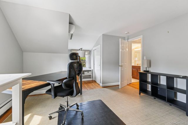 1 Huntington Bay Road, Huntington, NY 11743