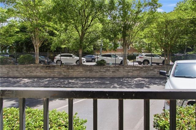 48 Peachtree Avenue, Atlanta, GA 30305