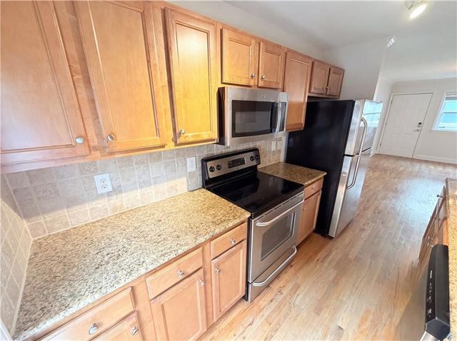 48 Peachtree Avenue, Atlanta, GA 30305