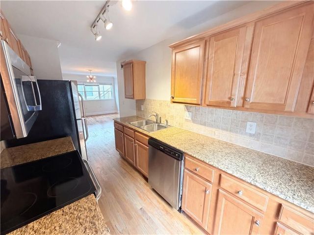48 Peachtree Avenue, Atlanta, GA 30305