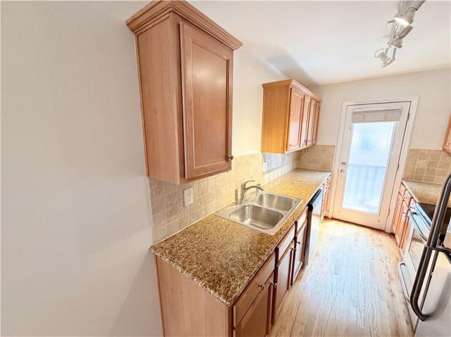 48 Peachtree Avenue, Atlanta, GA 30305