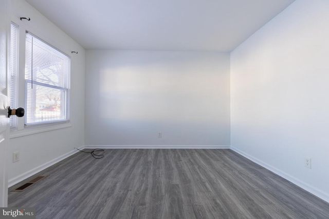 5 FARRAGUT, Willingboro, NJ 08046