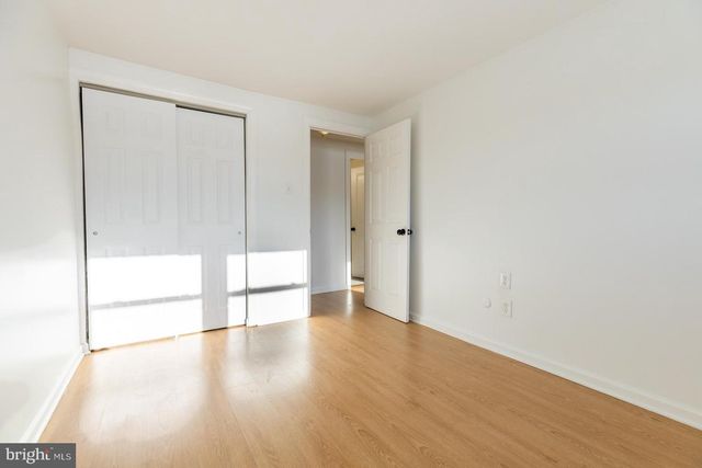 5 FARRAGUT, Willingboro, NJ 08046