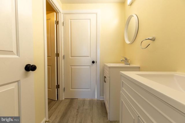 5 FARRAGUT, Willingboro, NJ 08046