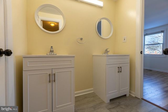 5 FARRAGUT, Willingboro, NJ 08046