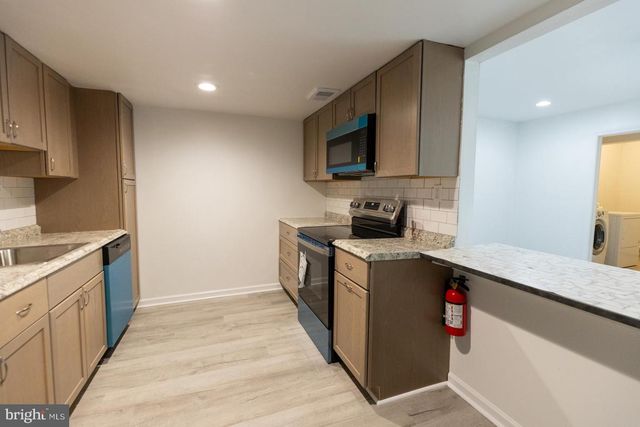 5 FARRAGUT, Willingboro, NJ 08046