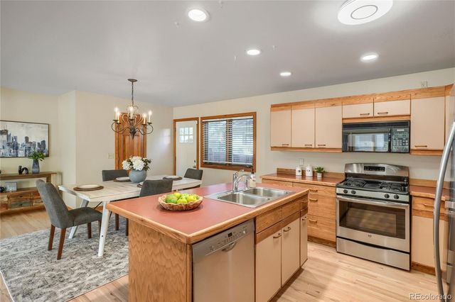 1490 S Elizabeth Street, Denver, CO 80210