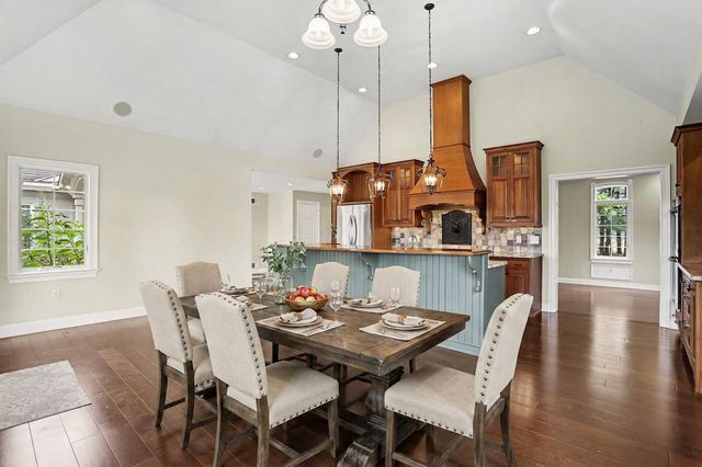 4097 WREN RD, Thomasville, PA 17364