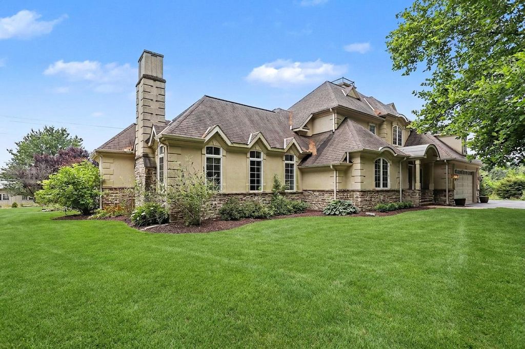 4097 WREN RD, Thomasville, PA 17364