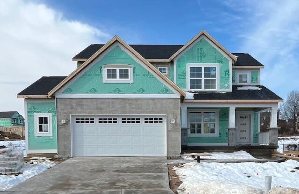 675 Elstar Drive NE, Rockford, MI 49341