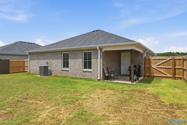 239 Faded Rose Lane, Toney, AL 35773