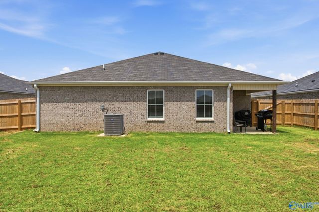 239 Faded Rose Lane, Toney, AL 35773
