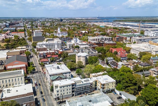 284 Meeting Street 202, Charleston, SC 29401