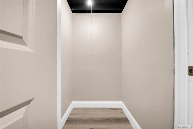 18910 Coyle Street, Detroit, MI 48235