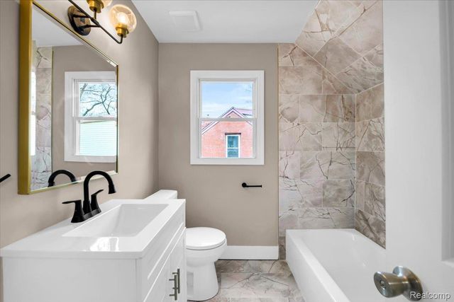 18910 Coyle Street, Detroit, MI 48235