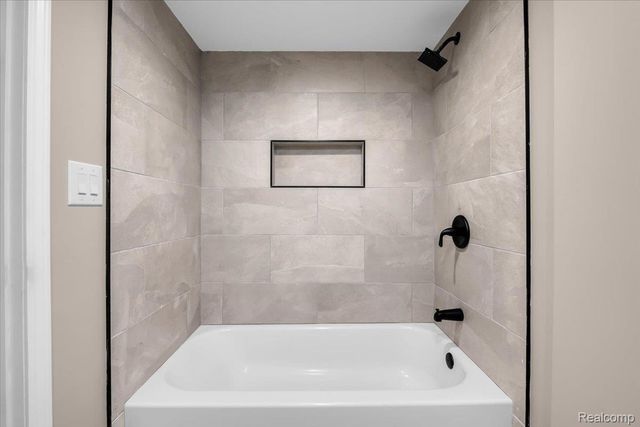 18910 Coyle Street, Detroit, MI 48235