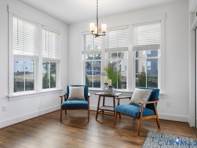 18525 Cove Creek Dr, Moseley, VA 23120