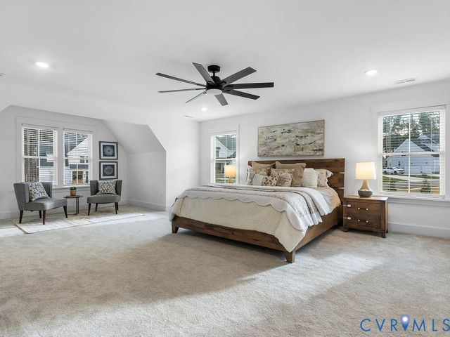 18525 Cove Creek Dr, Moseley, VA 23120