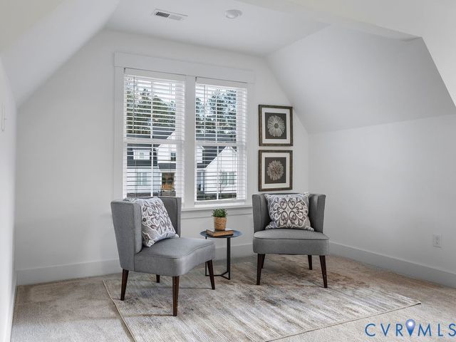 18525 Cove Creek Dr, Moseley, VA 23120