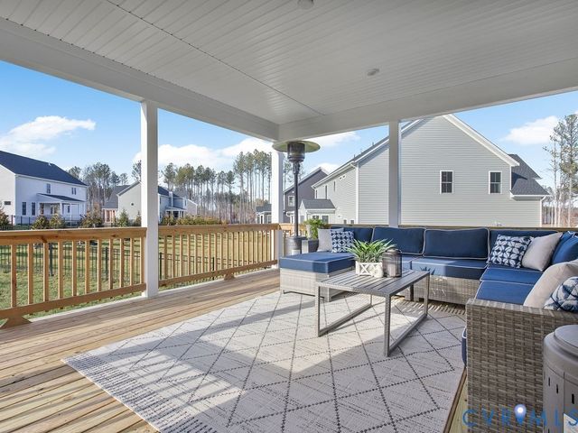 18525 Cove Creek Dr, Moseley, VA 23120