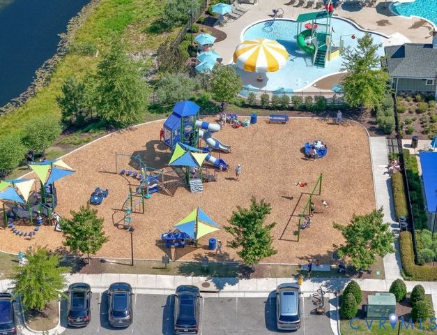 18525 Cove Creek Dr, Moseley, VA 23120