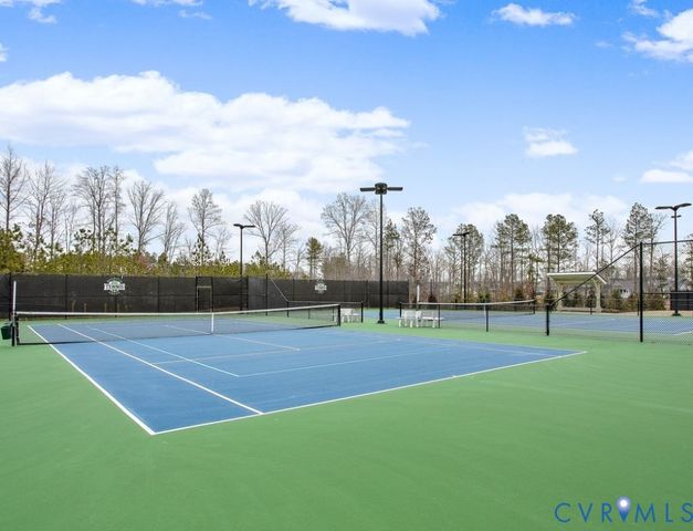 18525 Cove Creek Dr, Moseley, VA 23120