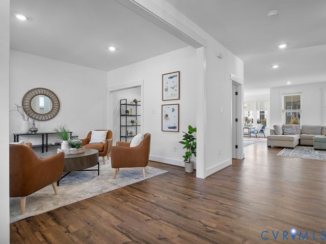 18525 Cove Creek Dr, Moseley, VA 23120