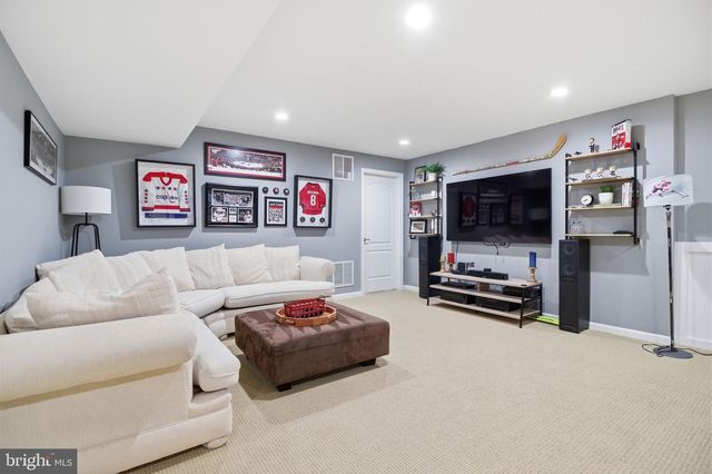 21980 STONESTILE PL, Broadlands, VA 20148