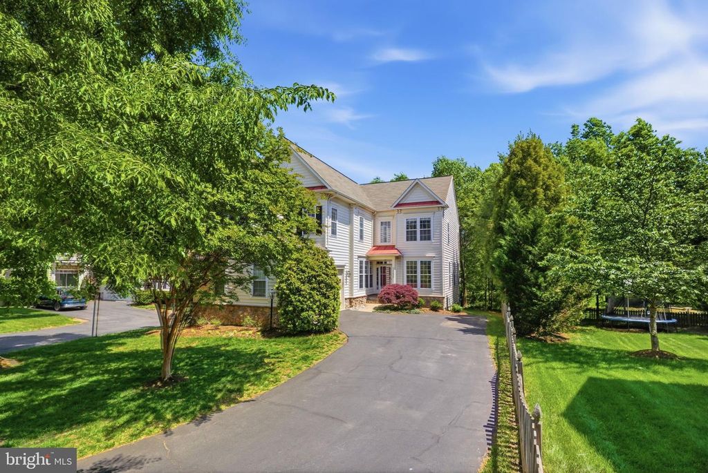 21980 STONESTILE PL, Broadlands, VA 20148