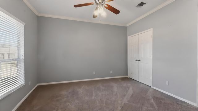 15592 Sandtrap Drive, Waller, TX 77484