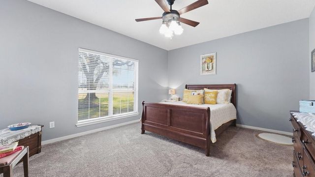 15592 Sandtrap Drive, Waller, TX 77484