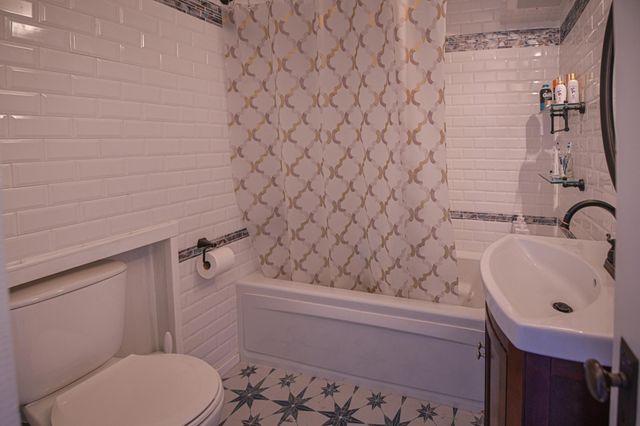 119 1st Avenue NW, Mayville, ND 58257