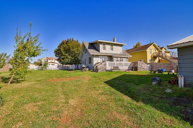 119 1st Avenue NW, Mayville, ND 58257